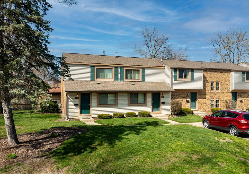 Forest Glen - Apartments at Forest Glen, Michigan