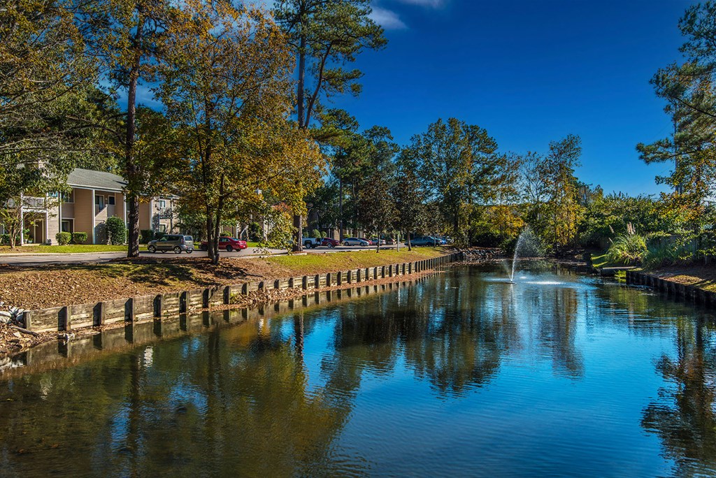Martins Creek Apartments  Lake