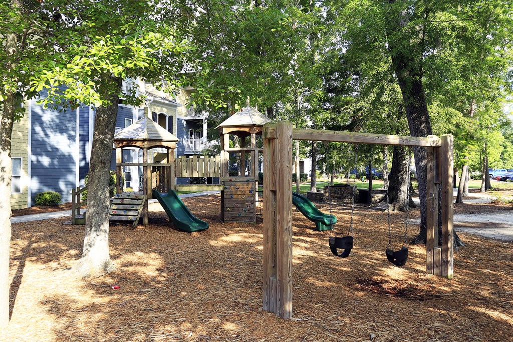 Silvana Oaks Apartments