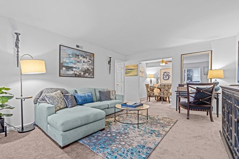 Kingstowne Apartments