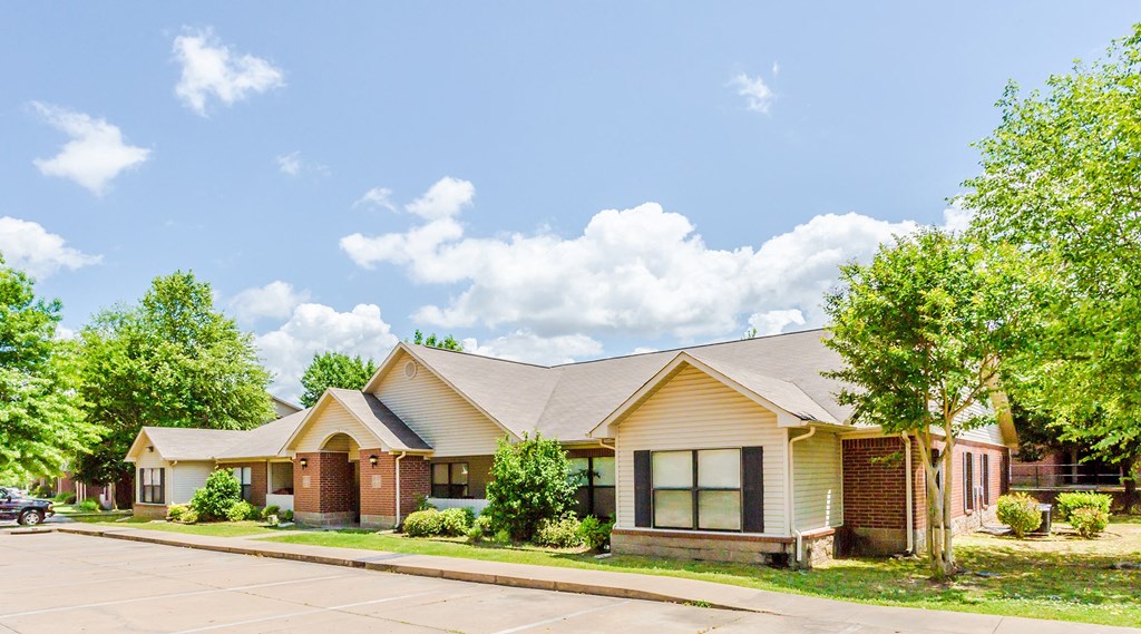 Chapel Ridge Apartments