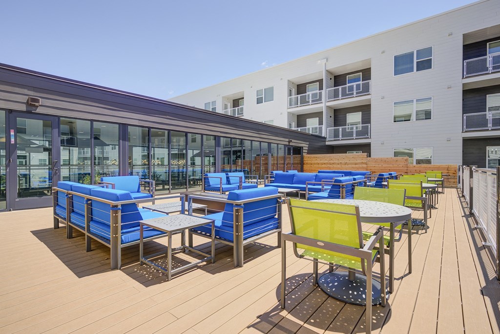 Constellation Apartments Sundeck