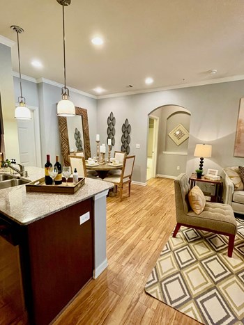 Model Home - Photo Gallery 4