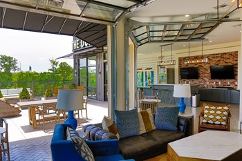 THE DUKE ROOFTOP
