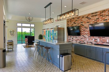 THE DUKE CLUBHOUSE