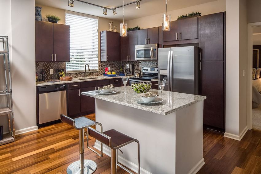 16 FORTY KITCHEN