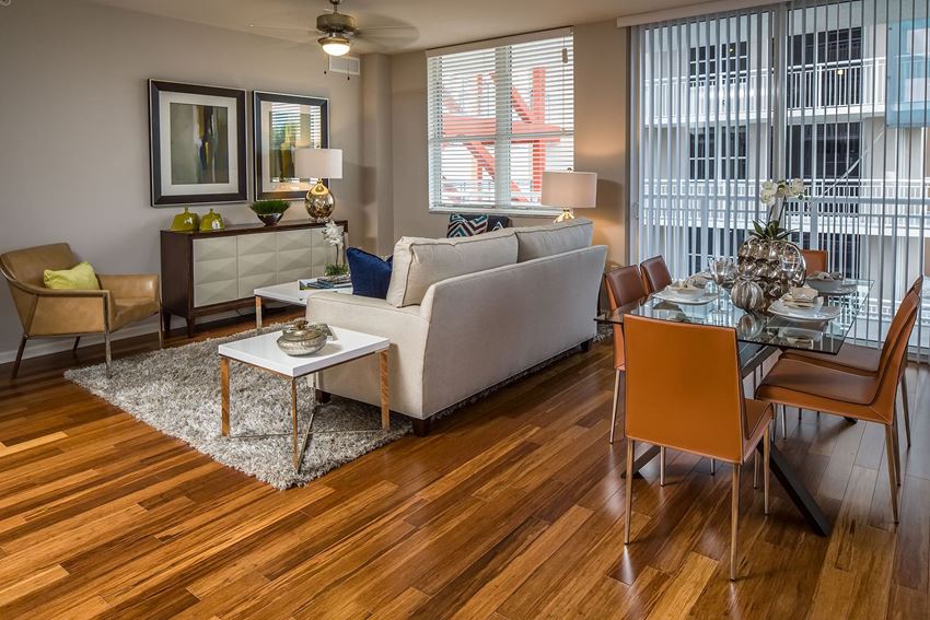 16 FORTY LIVING ROOM