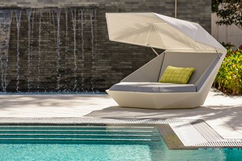 16 FORTY POOL