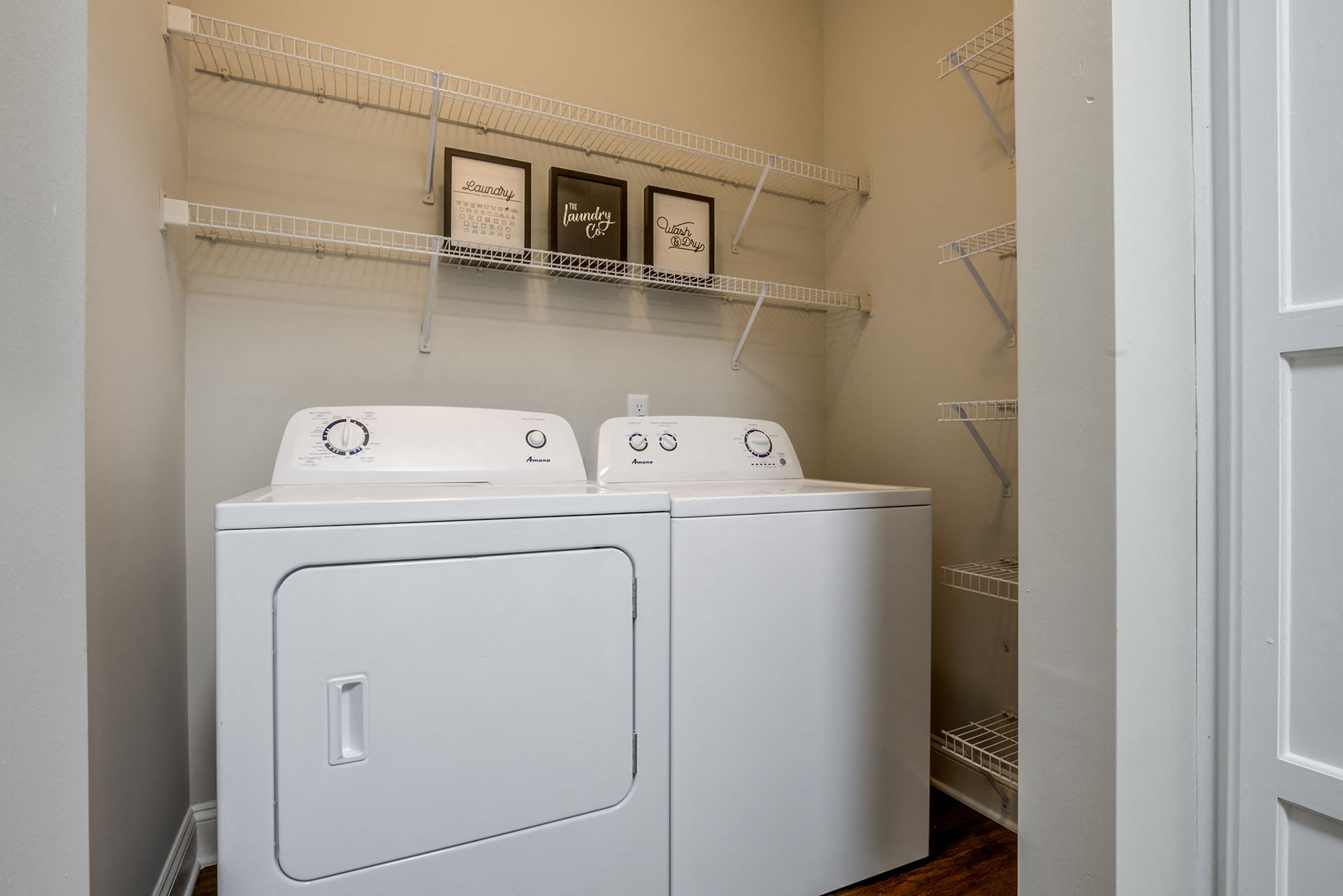 Enclave at Rivergate laundry room.
