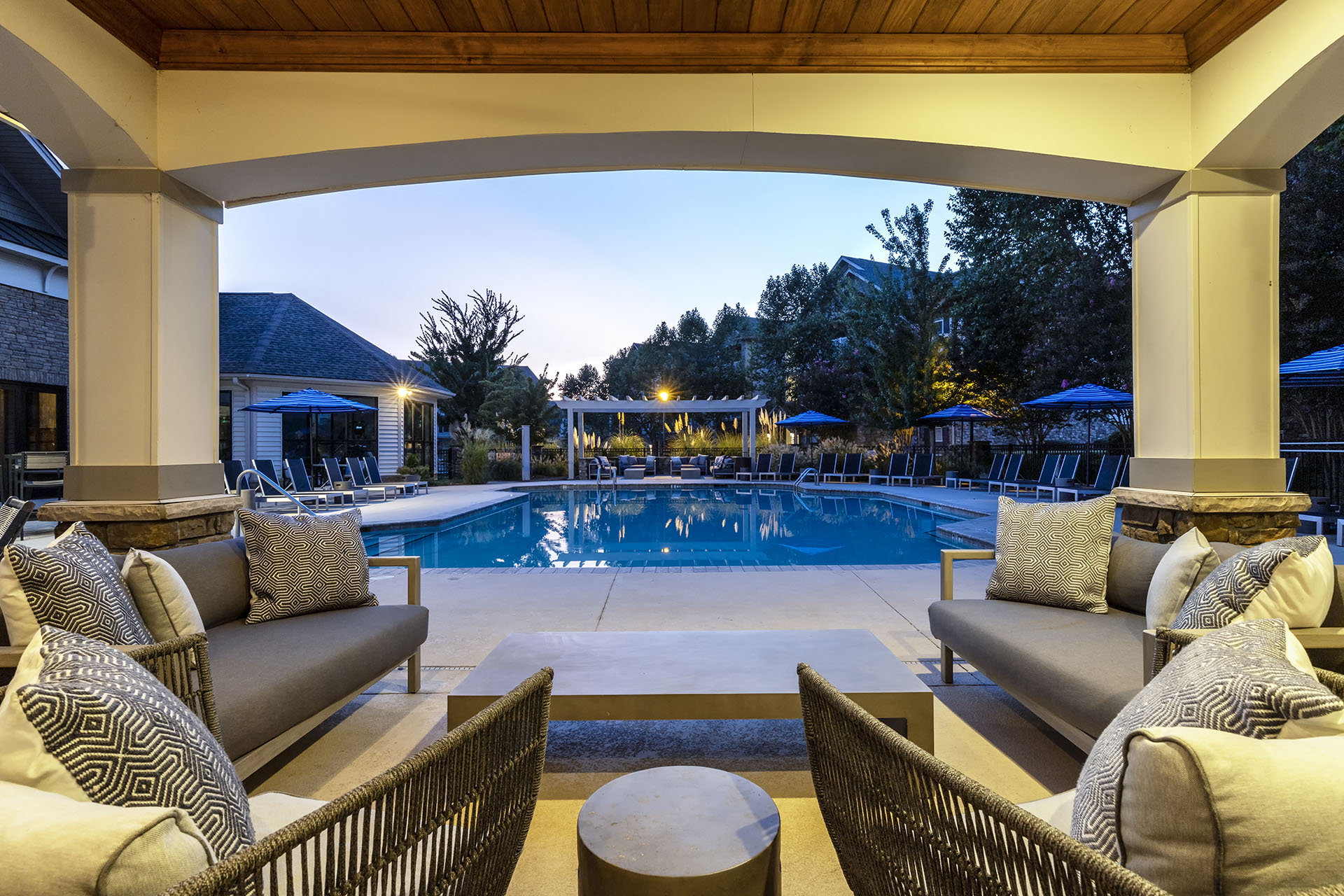 Enclave at Rivergate lounge chairs.