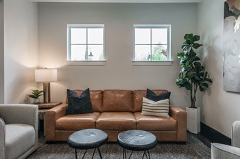 Living Room | The Everly Apartments - Photo Gallery 6