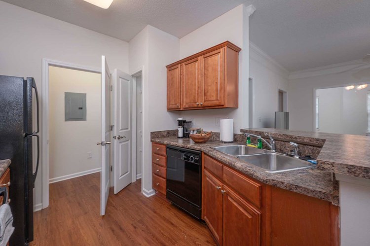 Greystone Farms Reserve is a similar property to The Palms Apartments located in Columbus