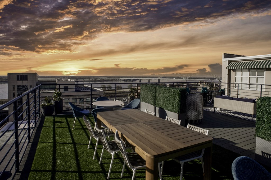 Amazing Rooftop with gorgeous views