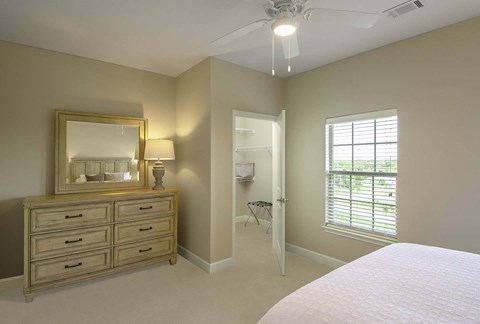 Gorgeous Bedroom at Greystone Pointe, Tennessee, 37932
