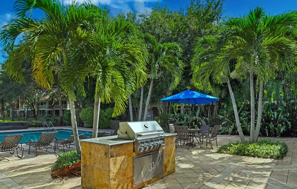 The Luxe at Boca Grilling