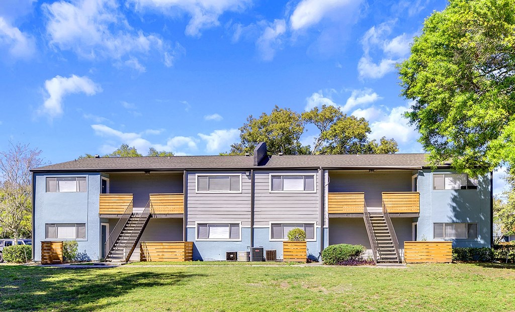 Haven Lake Deer  Apts