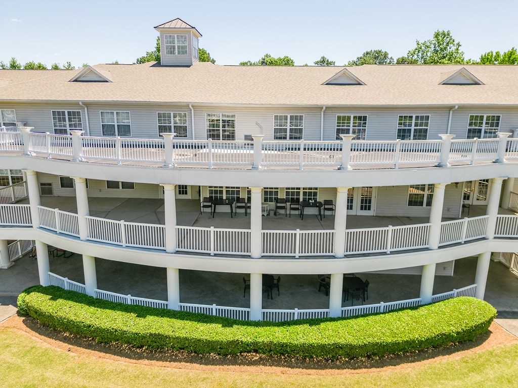 the building where the hotel is located