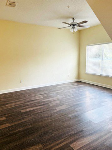 Estates At Lake Cecile