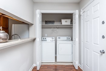 Augusta Commons Washer and Dryer - Photo Gallery 12