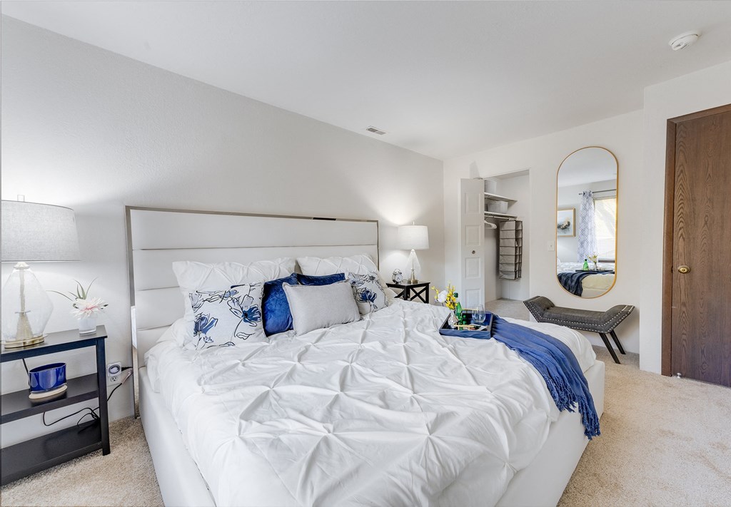 Willow Creek - Bedroom