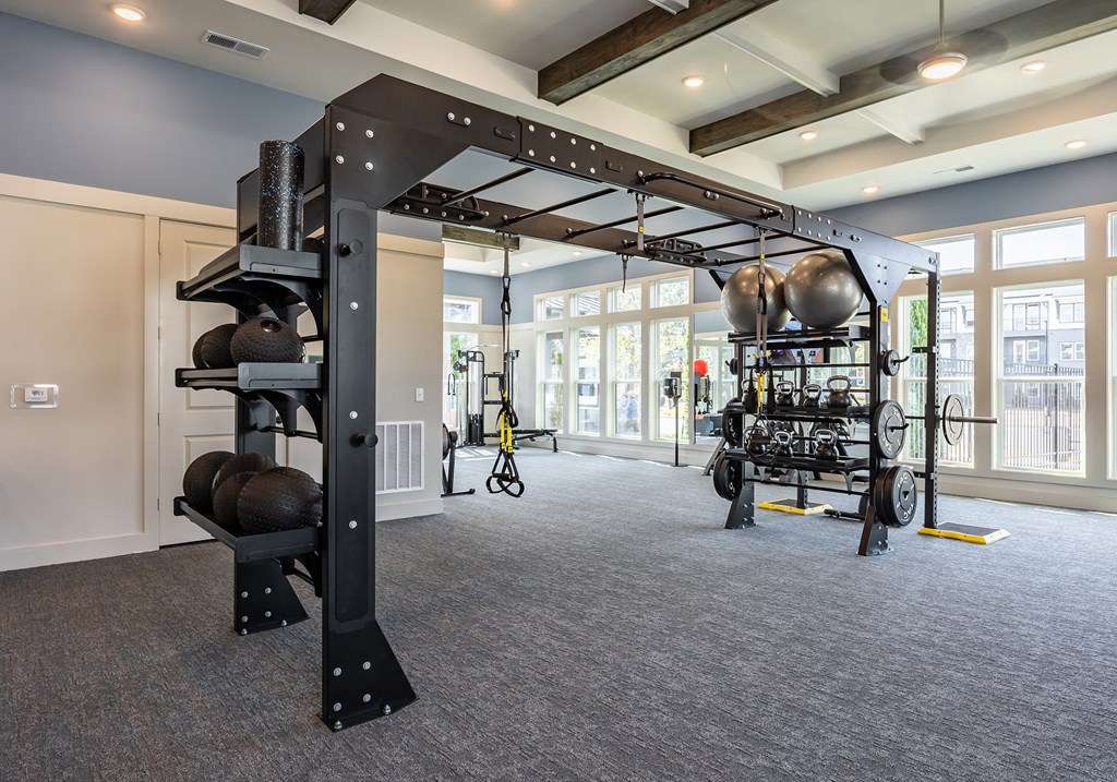 the gym at the preserve at danbury apartments