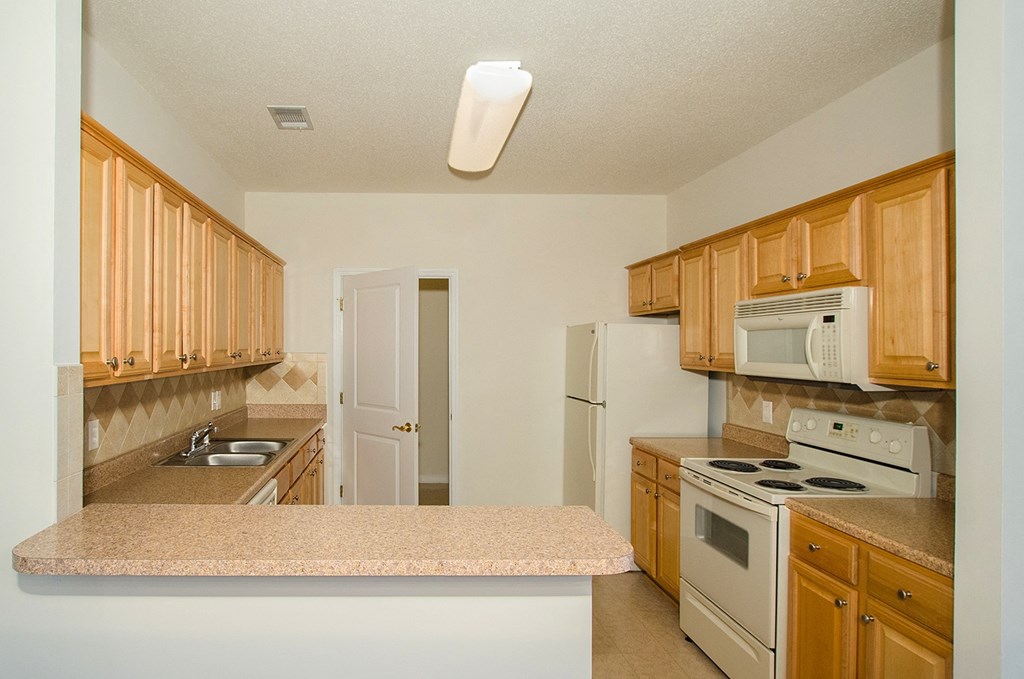 kitchen with appliances