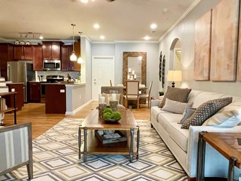 Model Home - Photo Gallery 5