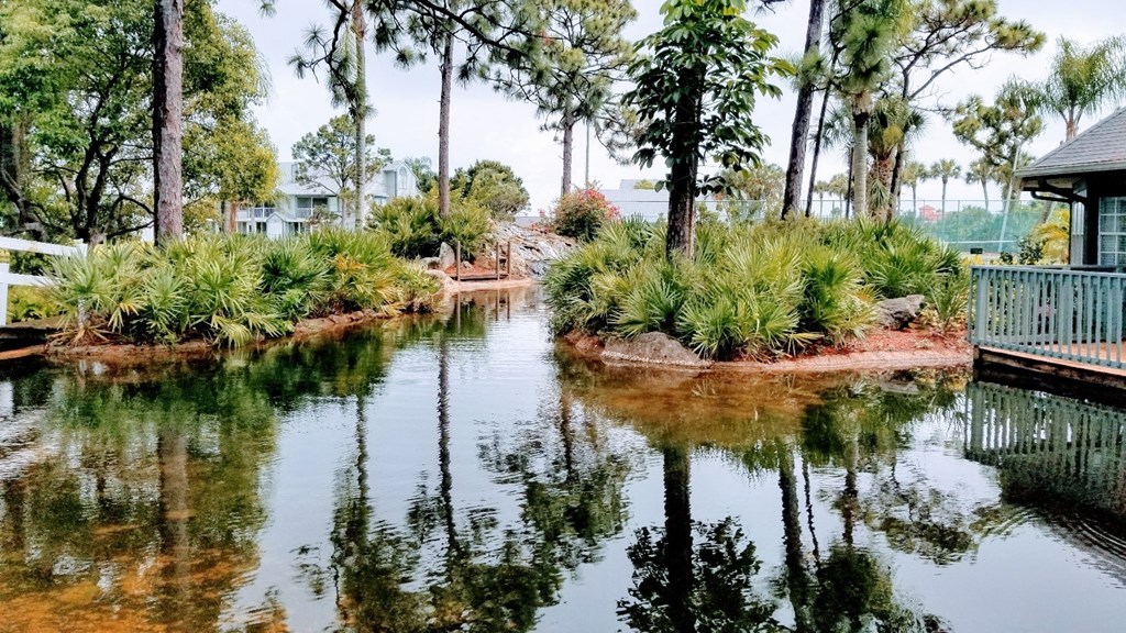 Lovely outdoor areas at Lake in the Woods, Melbourne, 32901