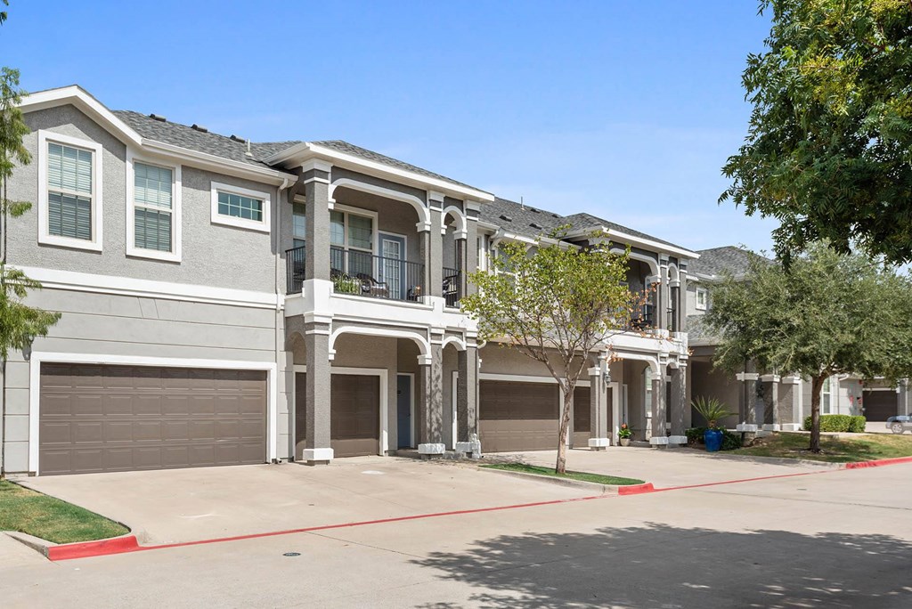 Garages Available at Orion McCord Park, Little Elm, 75068