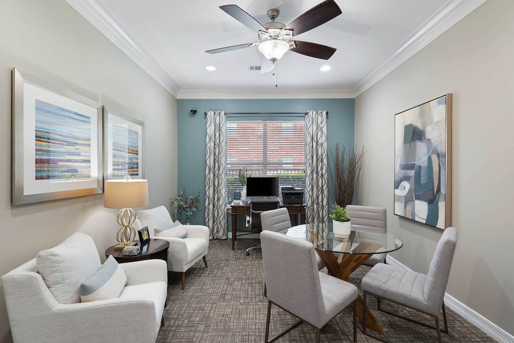 Living Room With Ceiling Fan at Orion McKinney, McKinney, TX, 75070