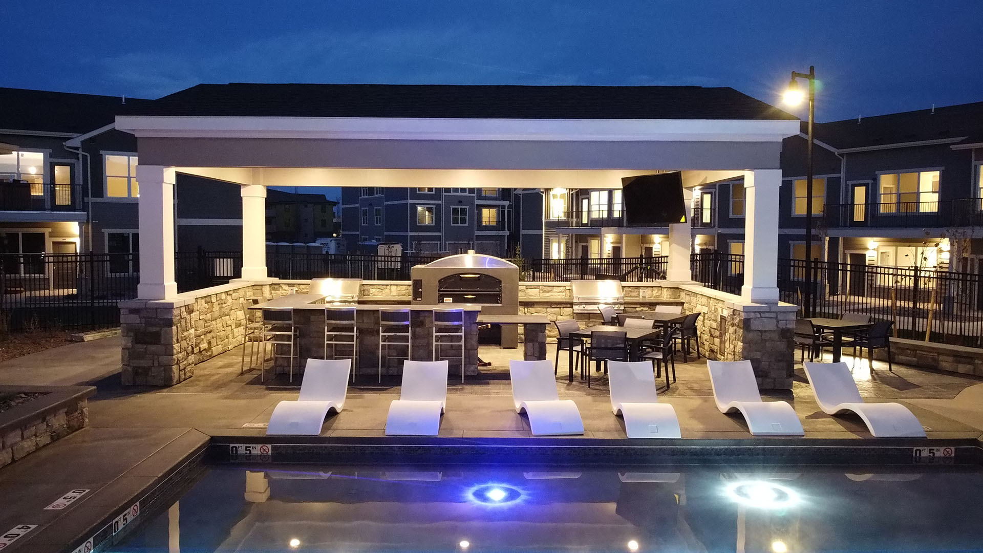 Icon Apartment Homes At Ferguson Farm (Phase I)