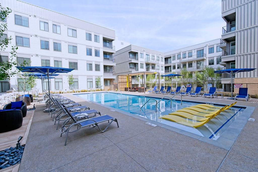 the rise pool