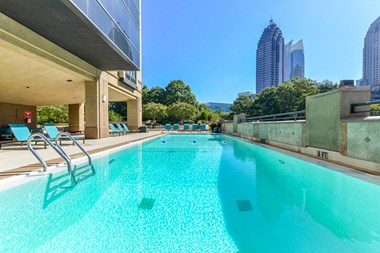 1270 West Peachtree Street NW 1-2 Beds Apartment for Rent Photo Gallery 1