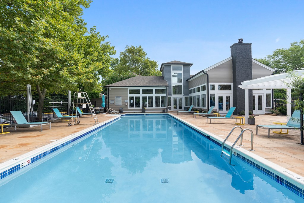 reserve-at-regency-park-pool