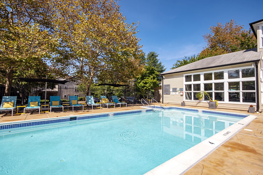 reserve-at-regency-park-pool