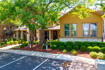 Office Angled - Photo Gallery 3