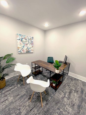 Vintage Lake Mary -Office - Photo Gallery 6