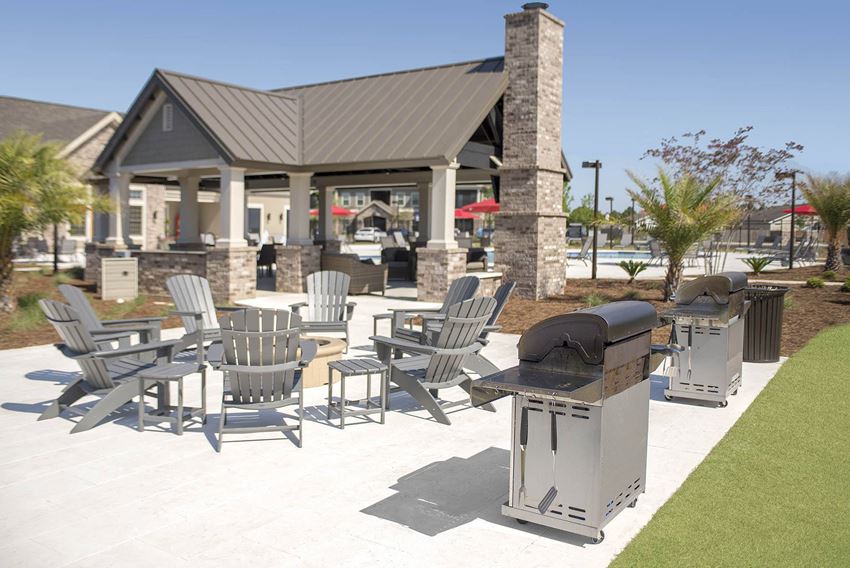 Summit Gulf Breeze Fire Pit - Photo Gallery