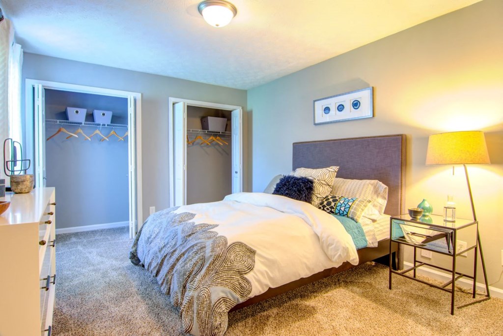 Sutter Lake Apartments Bedroom