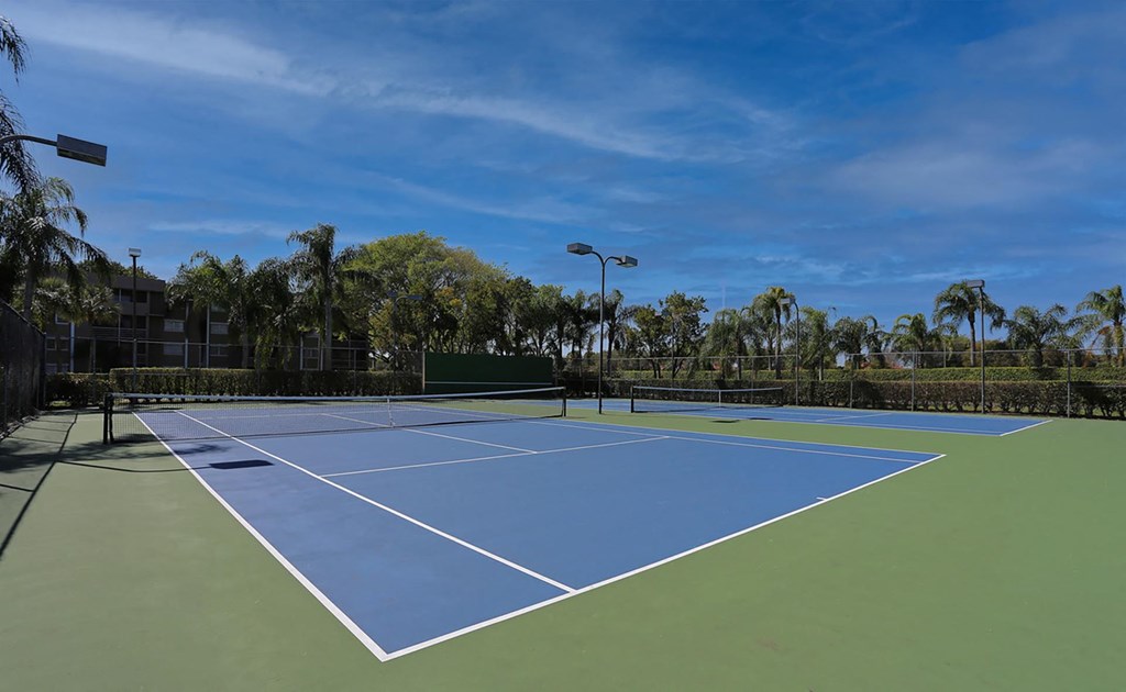 The Luxe at Boca Tennis Courts