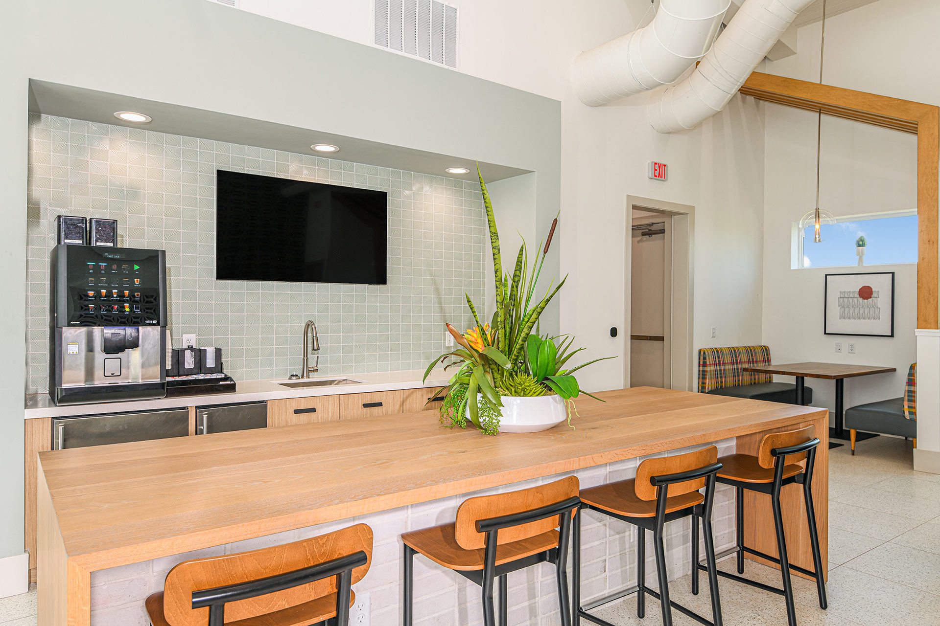 The Easton Riverview Apartments