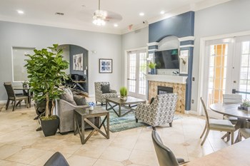 Tower Point leasing office - Photo Gallery 3