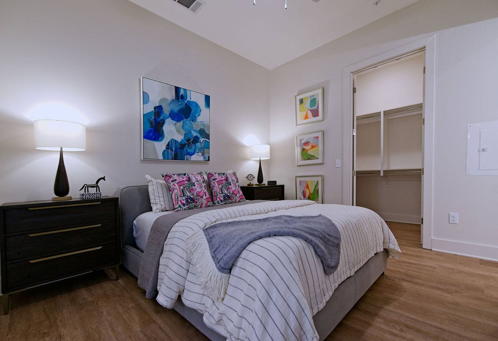 the rise bedroom