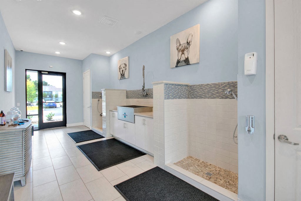 Vintage Winter Park  Pet spa