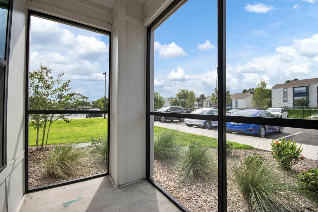 Vintage Winter Park  patio