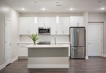 4555 Fallon St. 1-3 Beds Apartment for Rent - Photo Gallery 2