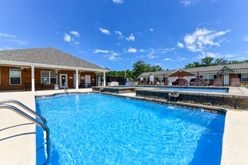 villages-at-fort-town-pool - Photo Gallery 3