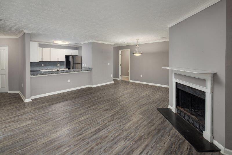 Whisperwood Livingroom Granite Level Upgrade