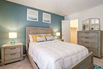 wildwood-apartments-bedroom - Photo Gallery 6