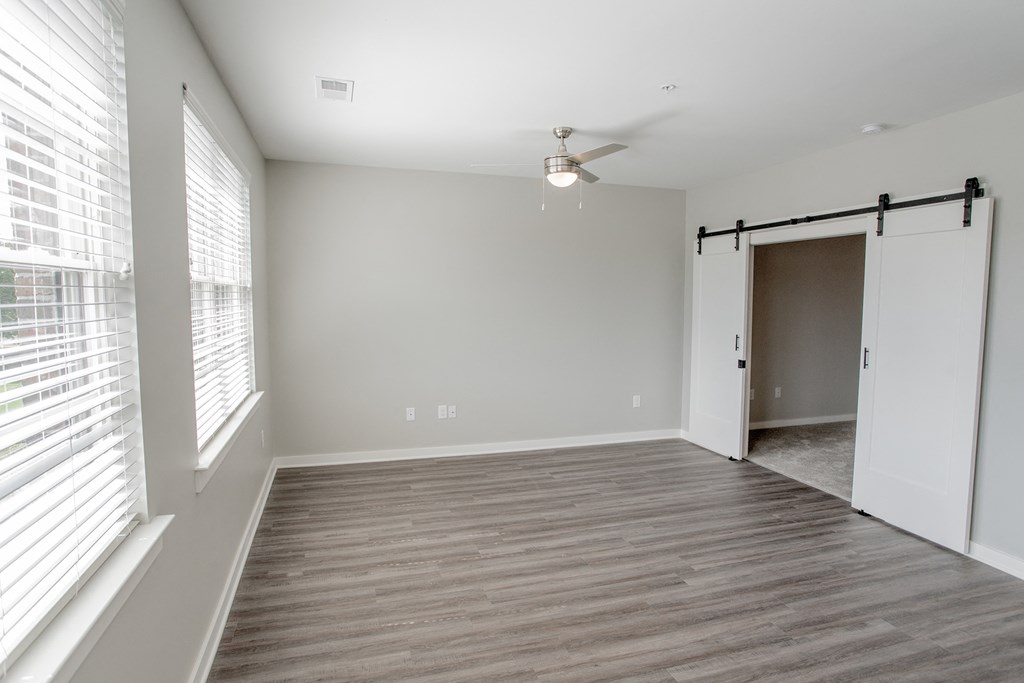 One Hundred Prince  Bedroom